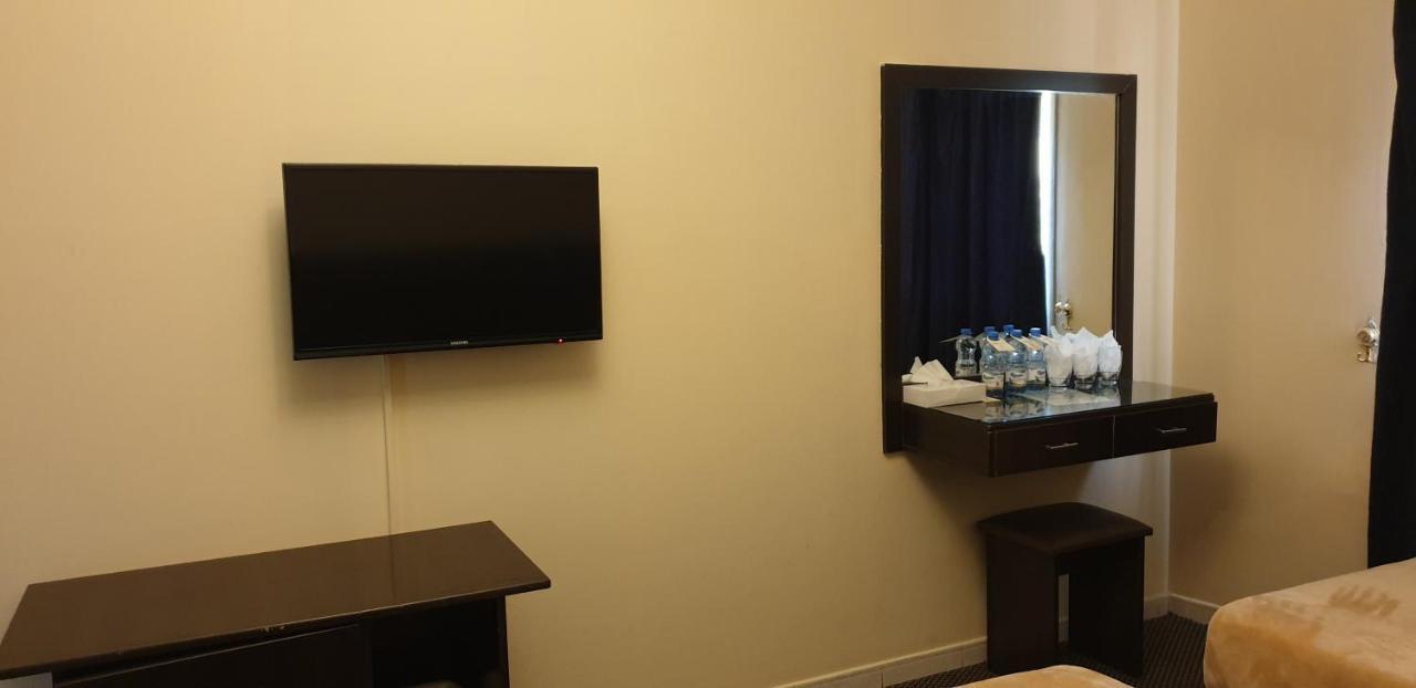 Royal Creek Hotel Dubai Bagian luar foto