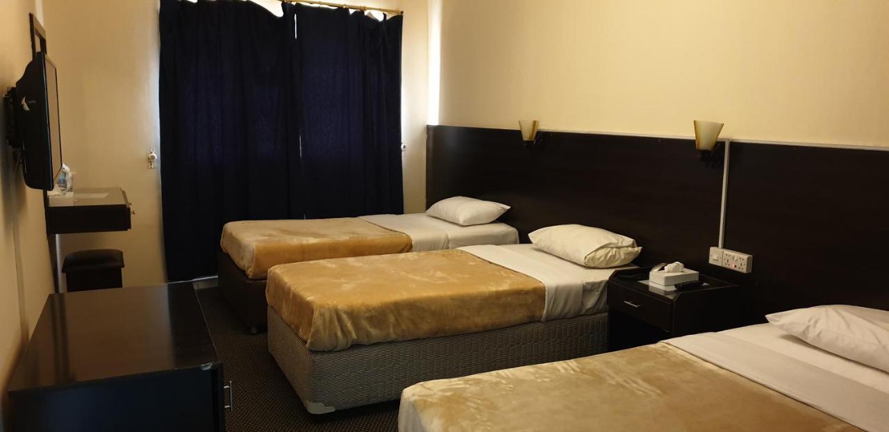 Royal Creek Hotel Dubai Bagian luar foto